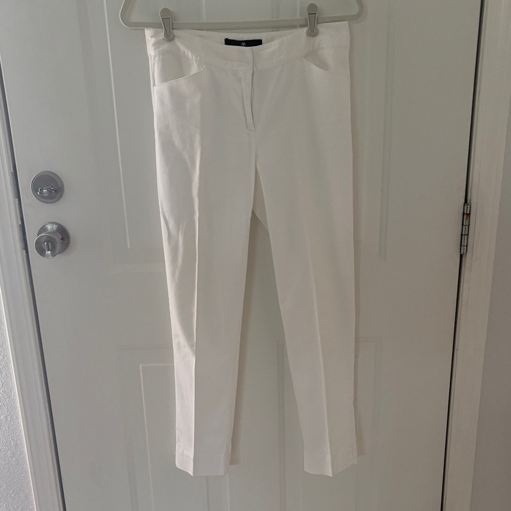 Elegant White Capris